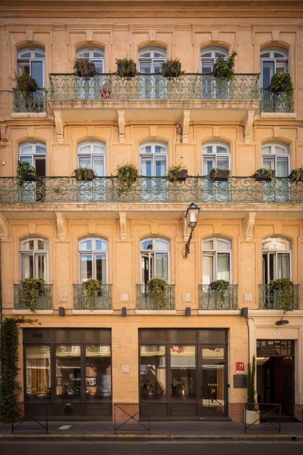 1er Hotel 3*